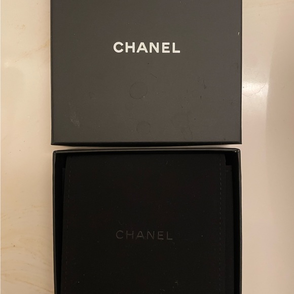 Chanel Crystal Chain Necklace - Picture 5 of 6